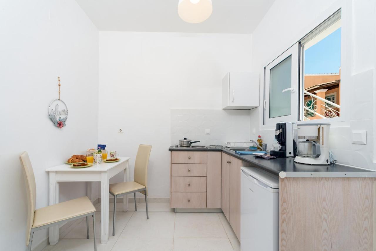 Averto Corfu Apartments Дасия Екстериор снимка